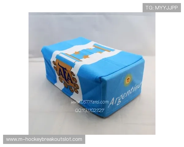 足球纪念品文化：巴黎洲际杯夺冠周边产品热销现象